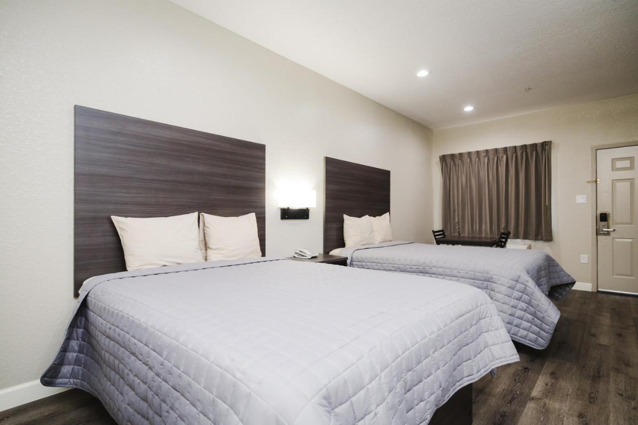 Winchester Inn And Suites Humble/Iah/North Houston Екстер'єр фото
