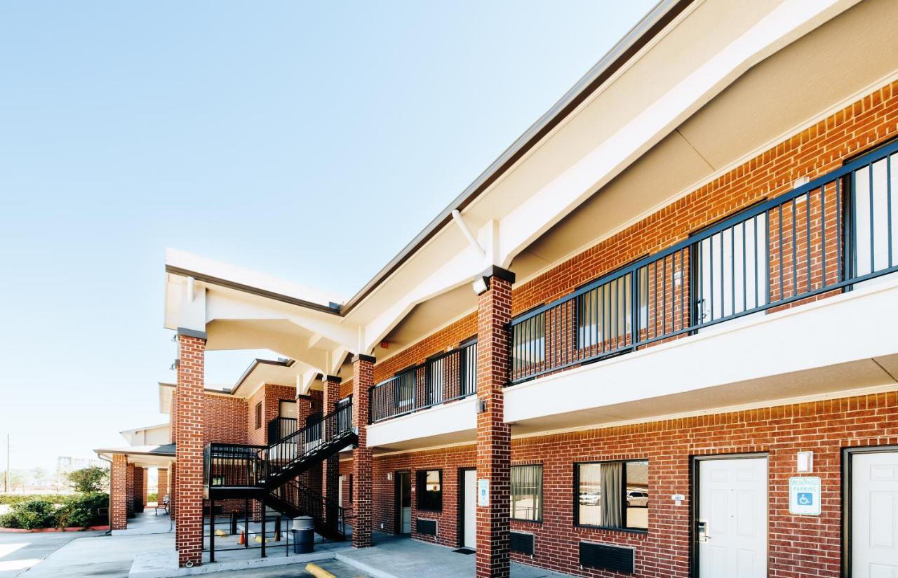 Winchester Inn And Suites Humble/Iah/North Houston Екстер'єр фото