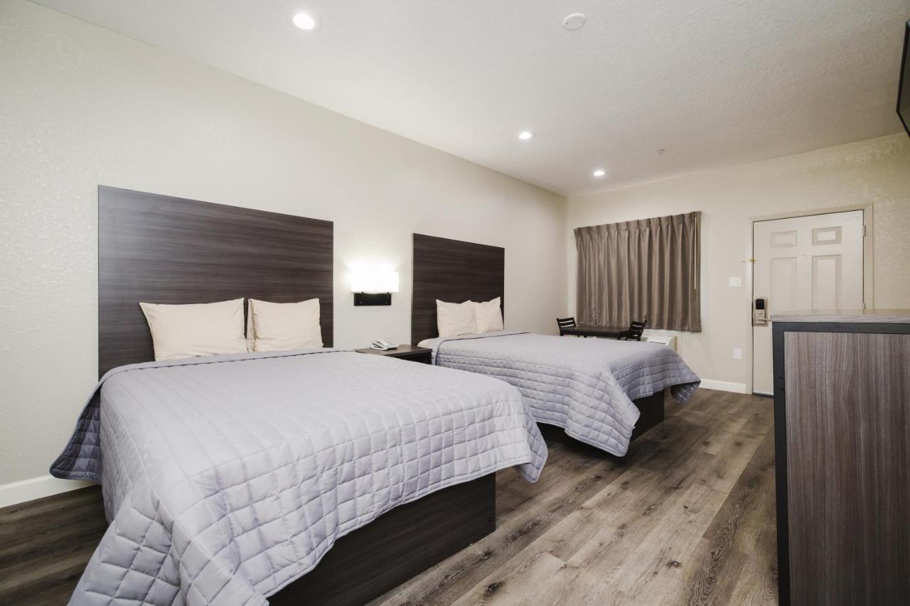 Winchester Inn And Suites Humble/Iah/North Houston Екстер'єр фото